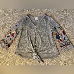 Fig & Flower Embroidered Tie Front Cardigan